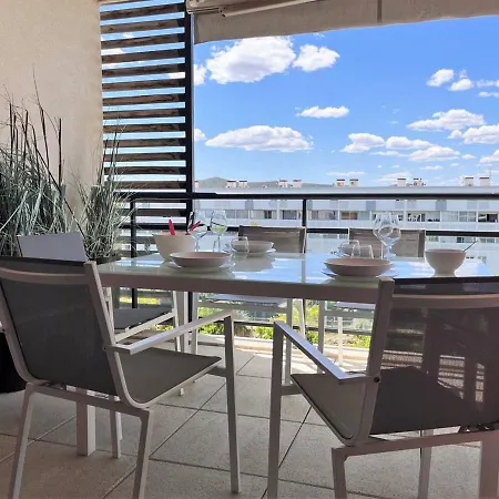 Apartamento T2 Climatisé Avec Grande Terrasse, Piscine Et Parking Privatif, Proche Et Commerces. - Fr-1-251-441 *